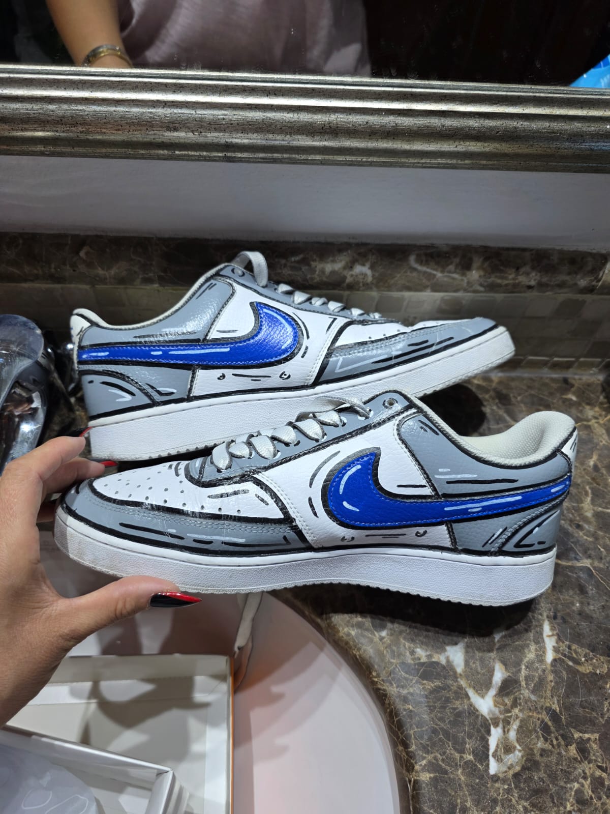 Nike Comics Moon, size 42.5