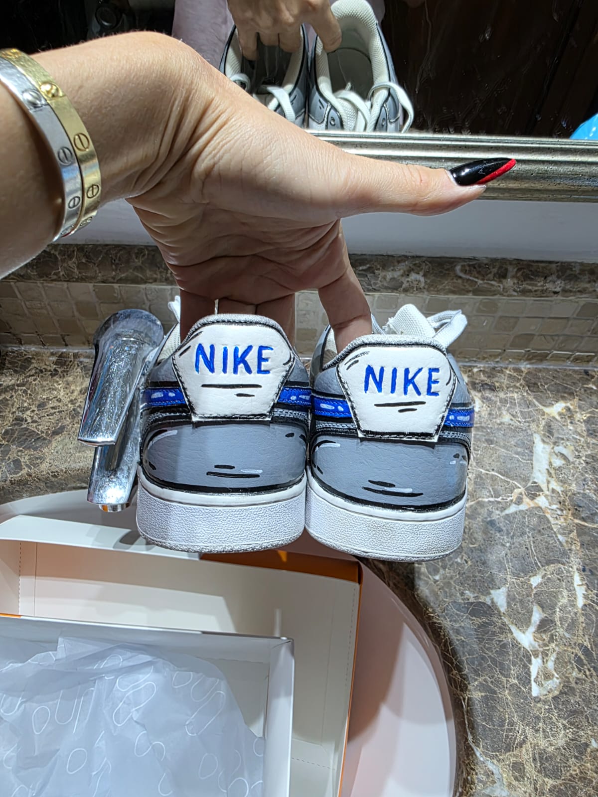 Nike Comics Moon, size 42.5